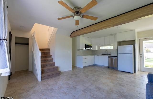 4323 7th Street W Gallery 3
