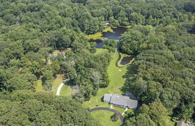 106 Wyldewood Road - 106 Wyldewood Road, Fairfield County, CT 06612