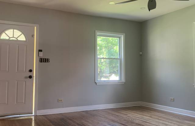 5147 Frederick Avenue Gallery 2