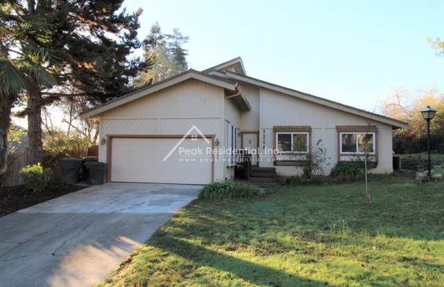 Spacious Fair Oaks 4bd/3ba House located in Rollingwood photos photos