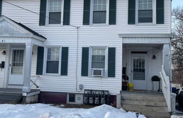 41 Strickland Street unit: 2 photos photos