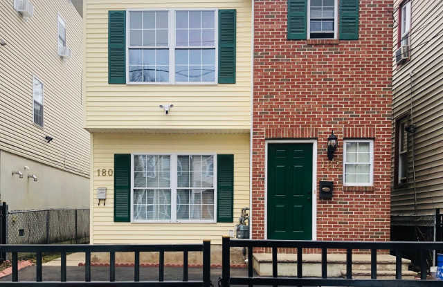 182 S 9th St - 182 South 9th Street, Newark, NJ 07107