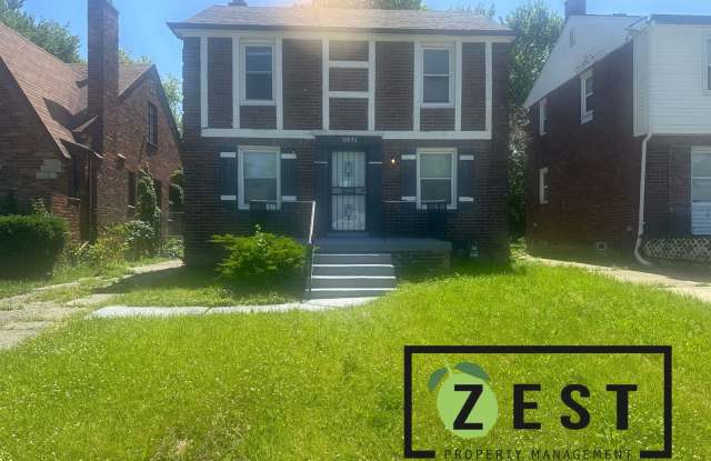 WELCOME HOME! 3BDRM 1.5BTH w/ GARAGE!!! ANTICIPATED 9/1 MOVE IN! photos photos