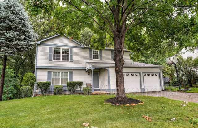 6410 Kings Landing Rd - 6410 Kings Landing Road, Rose Hill, VA 22310