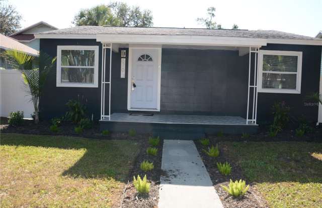 670 16TH AVENUE S - 670 16th Avenue South, St. Petersburg, FL 33701