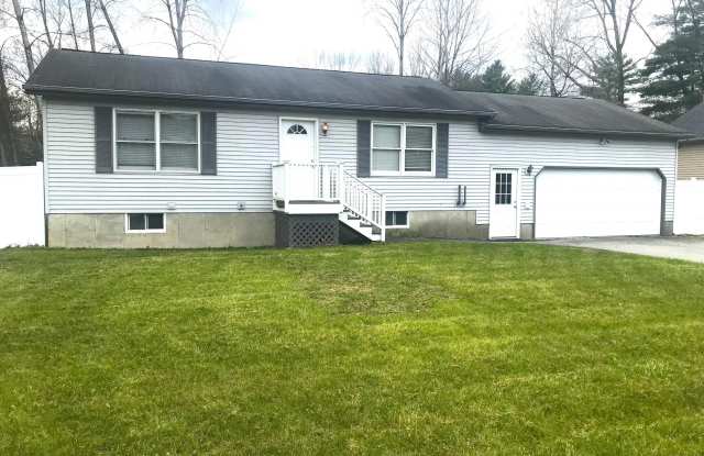 25 Doten Avenue - 25 Doten Avenue, Saratoga Springs, NY 12866