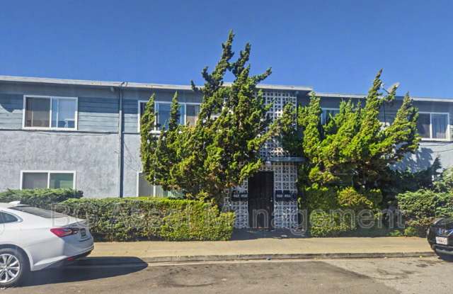 1691 Hayes Street Gallery 1