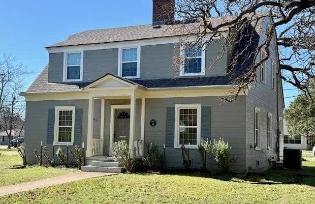 500 Ayrshire Street photos photos