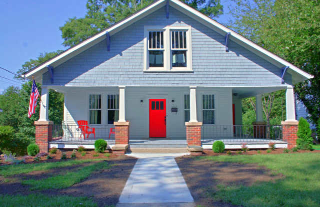 Beautiful apartment less than 1 mile from Brightleaf Square! Utilities Included! photos photos