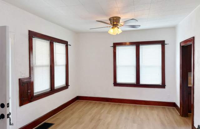 For Rent...850 Rice St, Wood River, IL 62095 Gallery 3