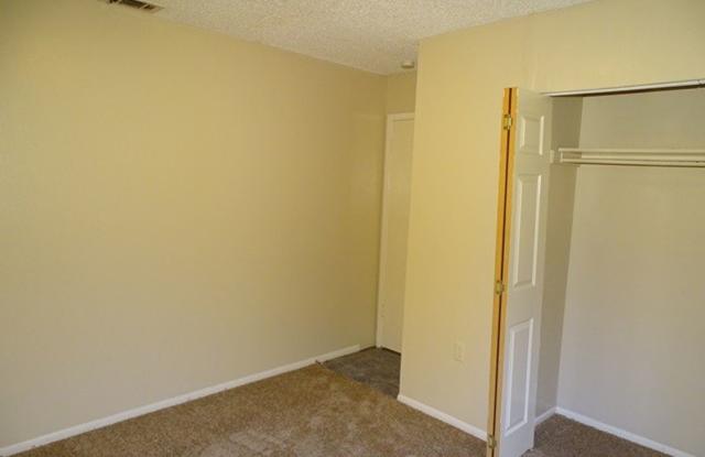 5914 MYSTERY LAKE ST. Gallery 2