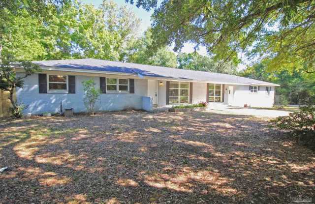 4810 E Creighton Rd - 4810 Creighton Road, Pensacola, FL 32504