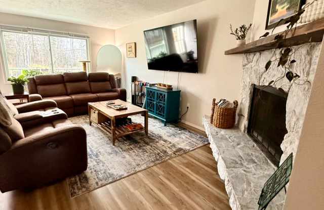 Beautifully updated 3 bedroom townhouse style condo with garage! Great location, close to amenities, end unit! Gallery 4