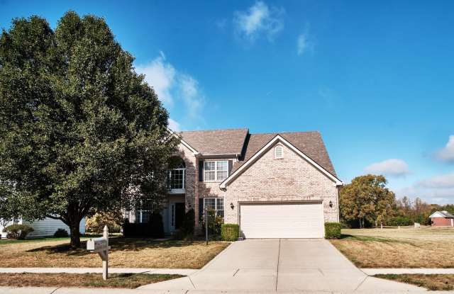 4BDHome with basement in Carmel! Gallery 1
