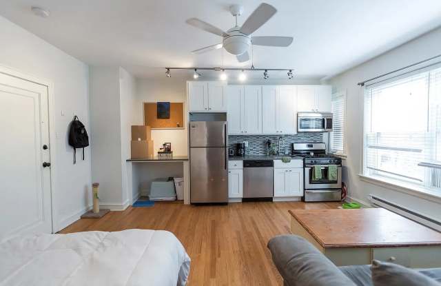 4105 North Damen Avenue photos photos