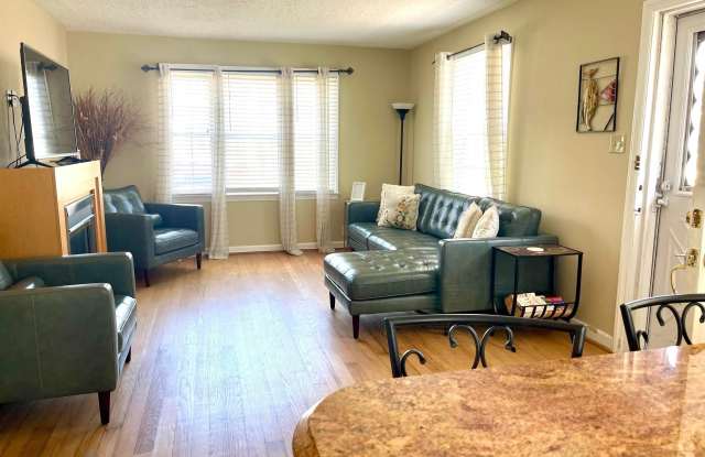 108 N Wilson (WINTER RENTAL) Ave #A Gallery 4