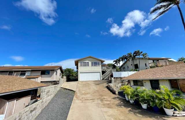 South Kihei 2 Bedroom / 1 Bathroom Unfurnished downstairs unit - Peekaboo Ocean View photos photos