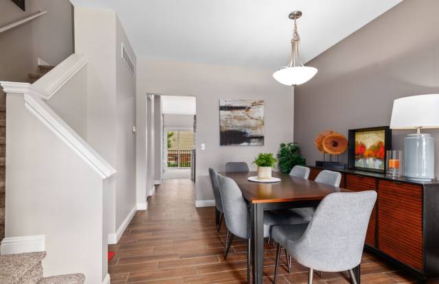 Encore Townhomes I Gallery 2