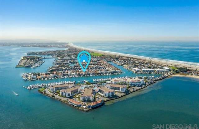 Large Custom Home on the Bay with Boat Dock photos photos