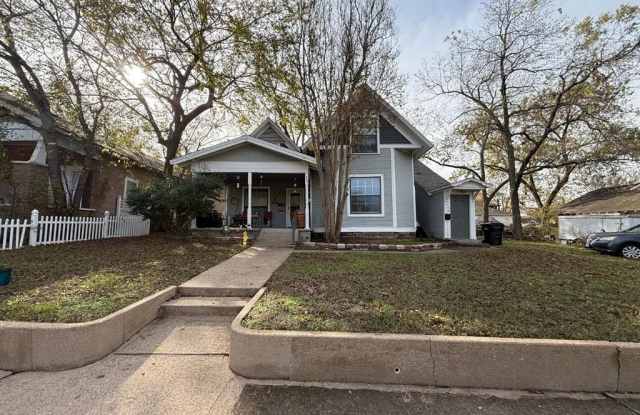 224 W Hull Street photos photos