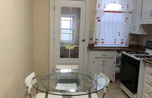 1306 CENTRAL AVE photos photos