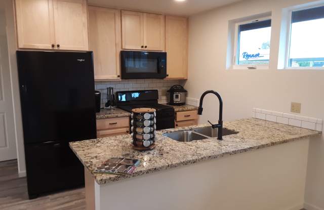 2441 Newburg Rd - 2441 Newburg Road, Fortuna, CA 95540