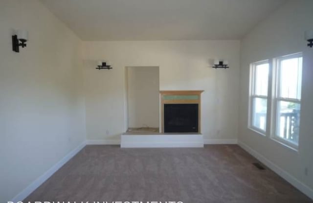 412 7TH STREET Gallery 3