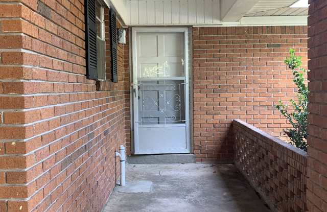206 David Street Gallery 3