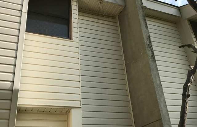 5588 CLARKE ADDRESS photos photos