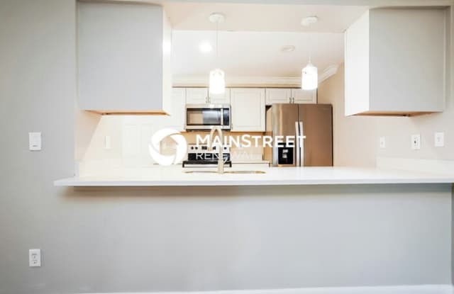 17192 Phlox Drive Gallery 4