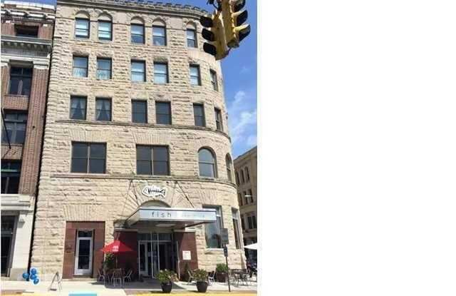 601 SE Mattison Avenue Gallery 1