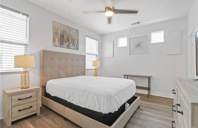 660 Daniel Freeman Circle photos photos