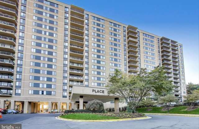 5500 HOLMES RUN Parkway unit: 220 photos photos