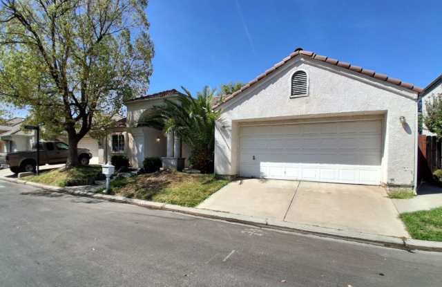 Fort Washington 3 Bedroom Home Located Near Champlain & Perrin! Gallery 3