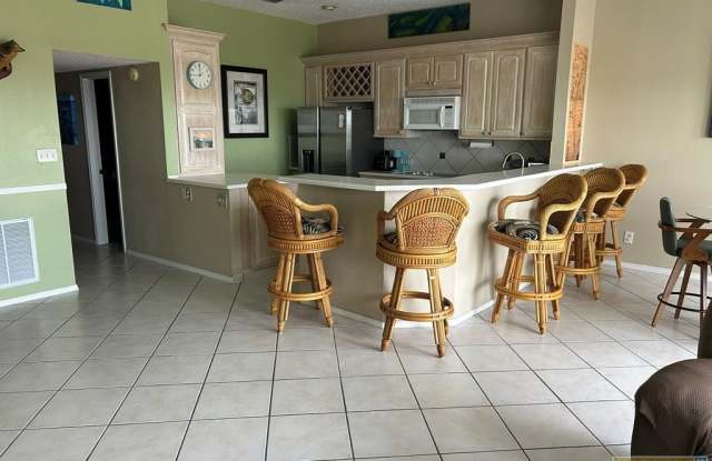 1342 Harbor Island Dr. Gallery 4