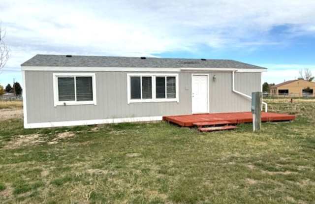 Cute double wide in Pleasant Valley - 296 Rockin Chair Road, Spring Creek, NV 89815