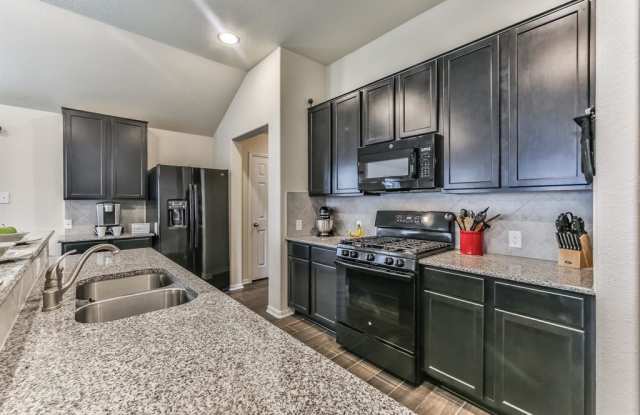 12235 Chestnut Clearing Trail Gallery 3