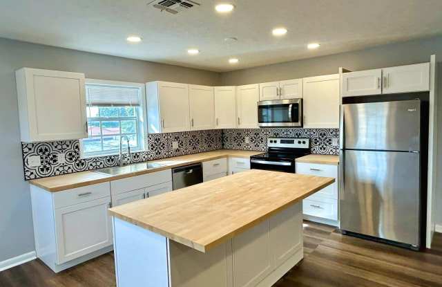 341 Central Avenue photos photos