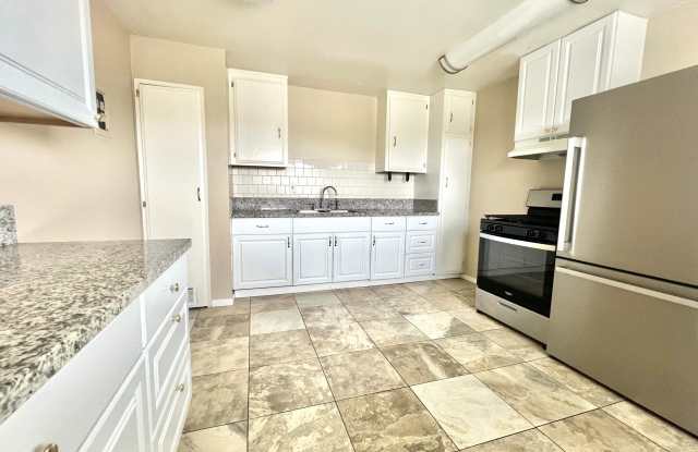 851 West Crestwood Street photos photos