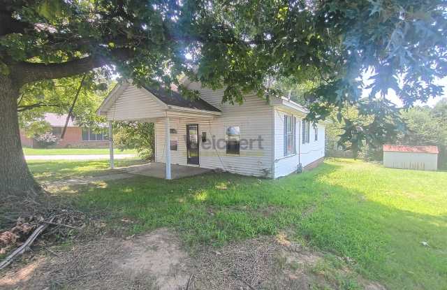 2bed/1bath house on a corner lot Gallery 4