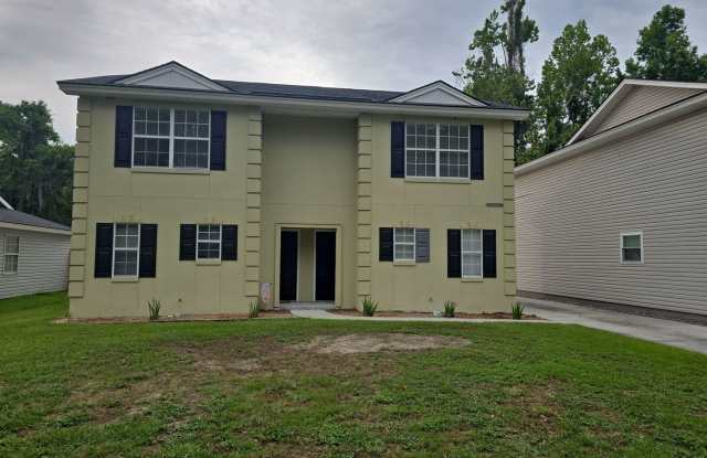 Savannah 2 Bed Townhome for Rent photos photos