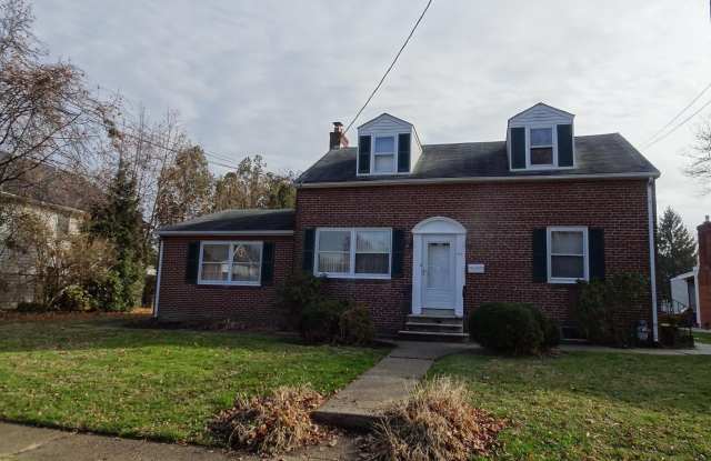 27 W 7TH Street photos photos