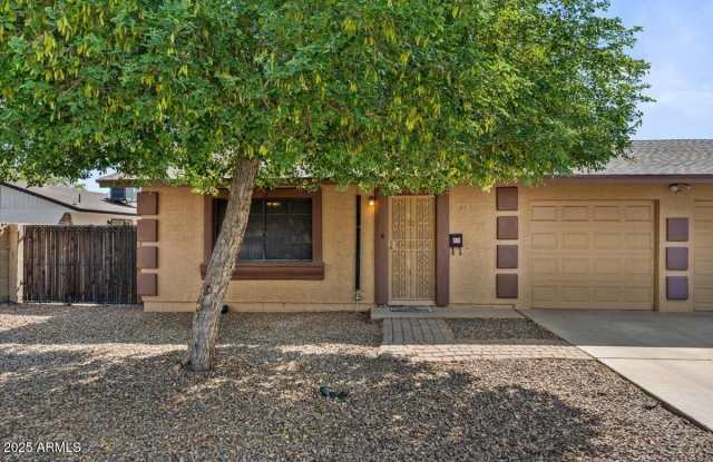 6713 N 63RD Avenue photos photos