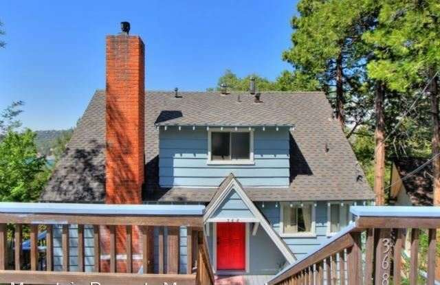 368 Emerald - 368 Emerald Way, Lake Arrowhead, CA 92352