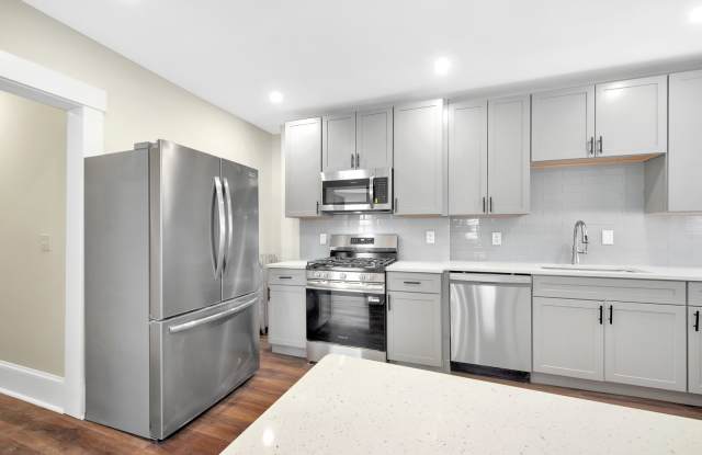 105 School St photos photos