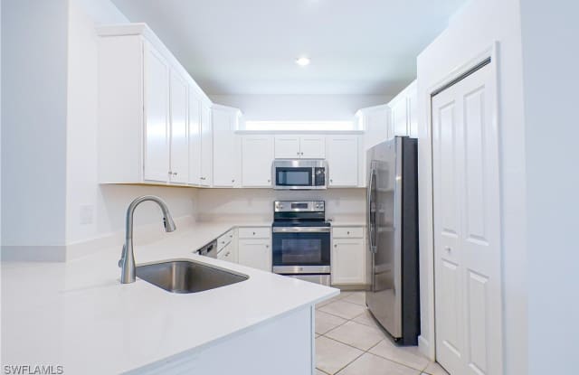 9074 leatherwood Loop Gallery 2