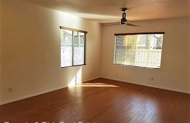 1243 Cabezas Cove Unit 1 Gallery 2