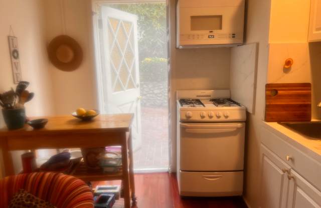 400 Prospect Avenue - 400 Prospect Avenue, Monrovia, CA 91016 400 Prospect Avenue - 400 Prospect Avenue, Monrovia, CA 91016