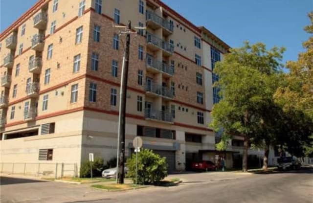 711 W 26th St Unit 310 - 711 W 26th St, Austin, TX 78705