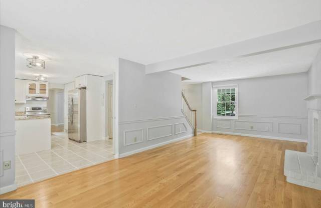 3374 MONARCH LANE Gallery 4